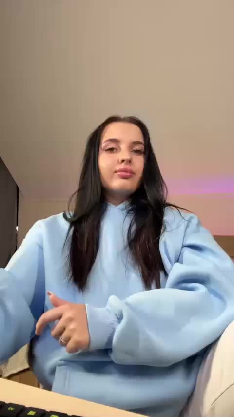 HopeSin Cam Show Recorded 2025-04-16