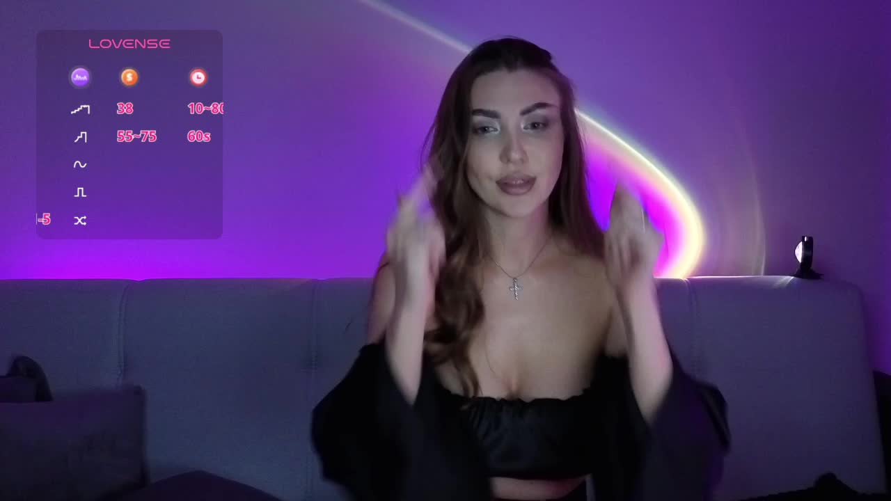 Elizanoir Cam Show Recorded 2025-04-17
