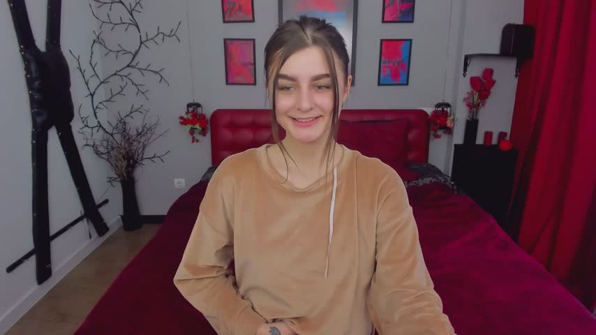 EmmaOlsen4u Cam Show Recorded 2025-04-17