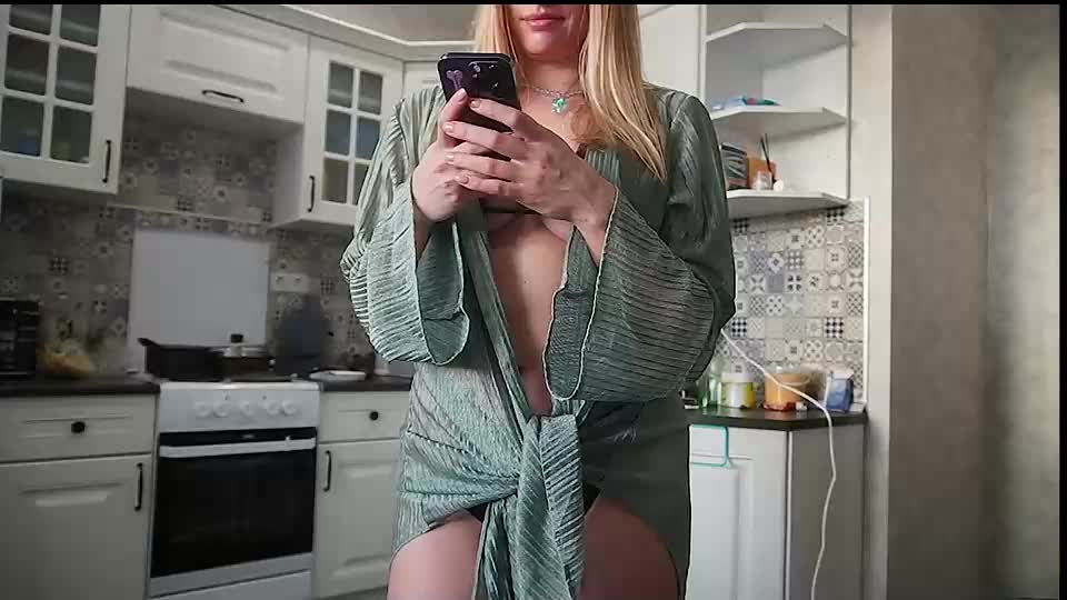 Nikyrush Cam Show Recorded 2025-04-18