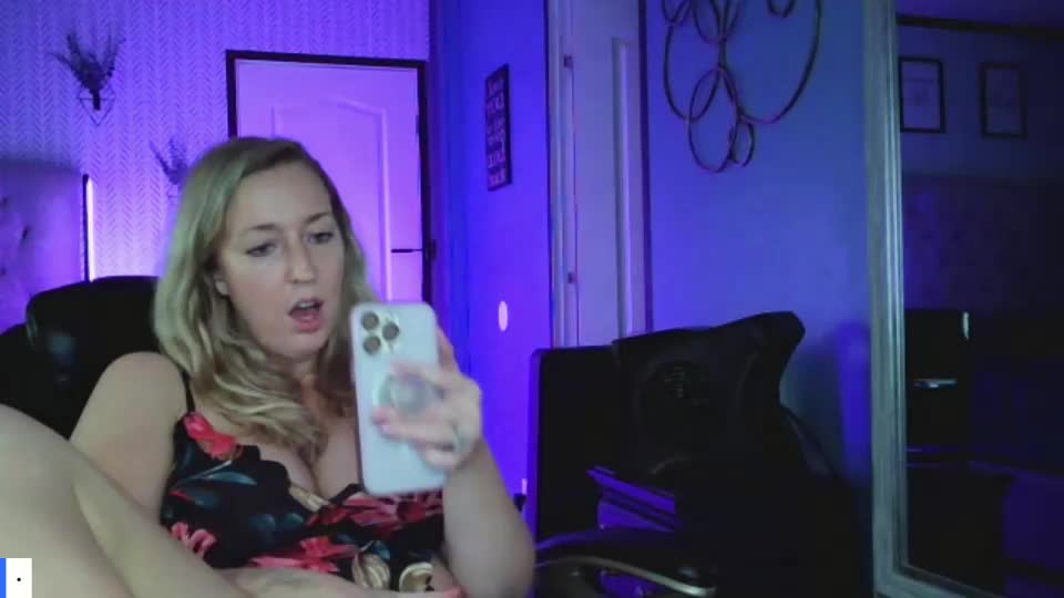 Powercouple4201 Cam Show Recorded 2025-04-18