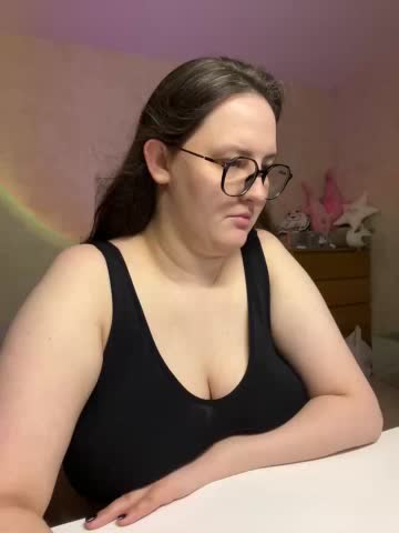 Hungry1bunny Cam Show Recorded 2025-04-18