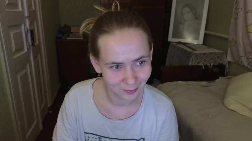 Riley_Roo Cam Show Recorded 2025-04-18
