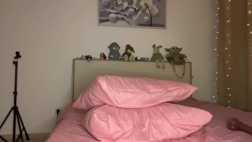 ALISSA-S Cam Show Recorded 2025-04-18
