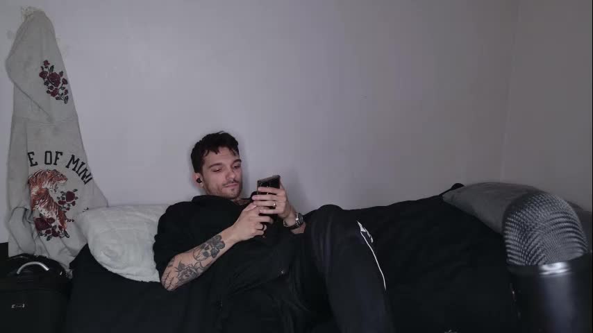 Jackdesfeux Cam Show Recorded 2025-04-18