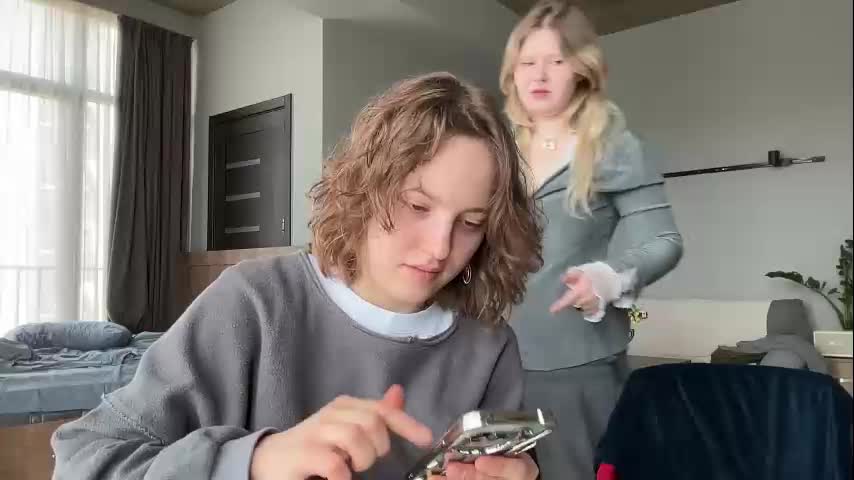 Holydori Cam Show Recorded 2025-04-18