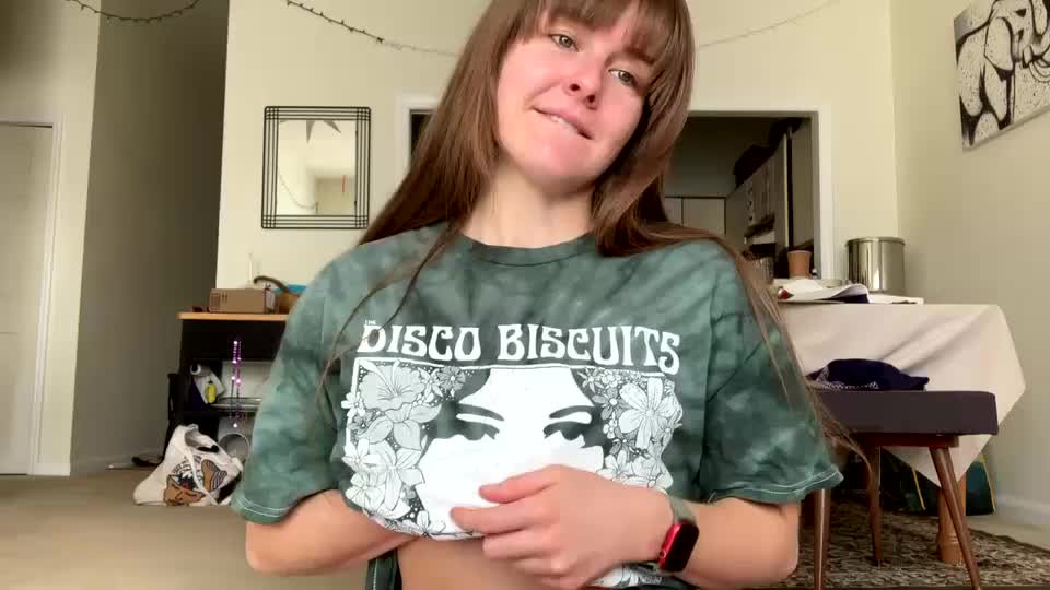 Sweet_truffle Cam Show Recorded 2025-04-18