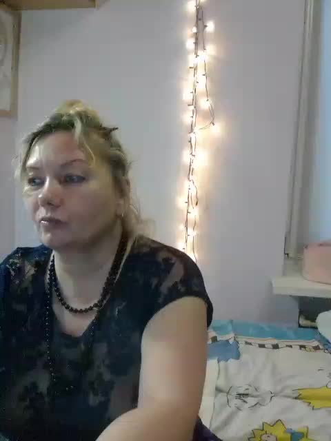 LucyAlexis Cam Show Recorded 2025-04-18