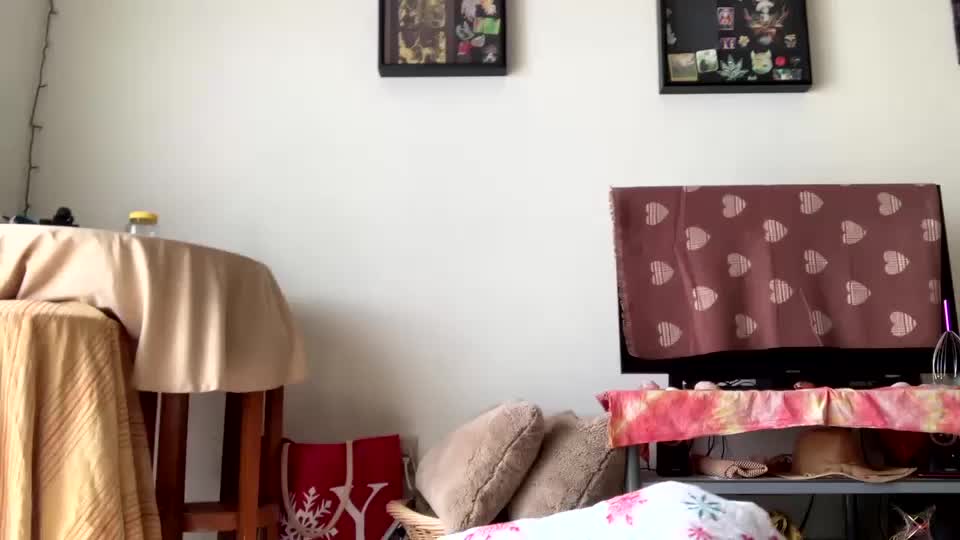 Sweet_truffle Cam Show Recorded 2025-04-18