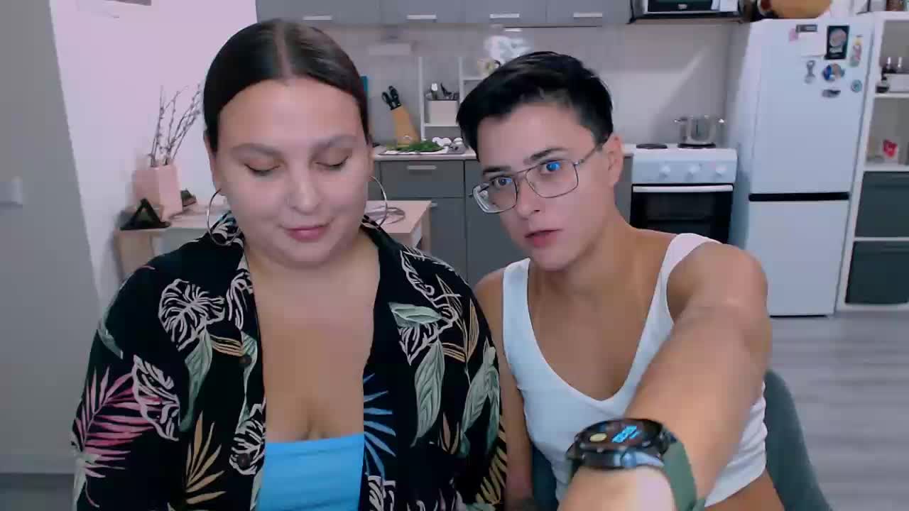 Dreamteamgirls Cam Show Recorded 2025-04-19
