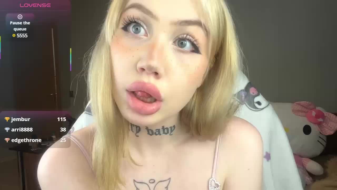Hanna-CryBaby Cam Show Recorded 2025-04-19