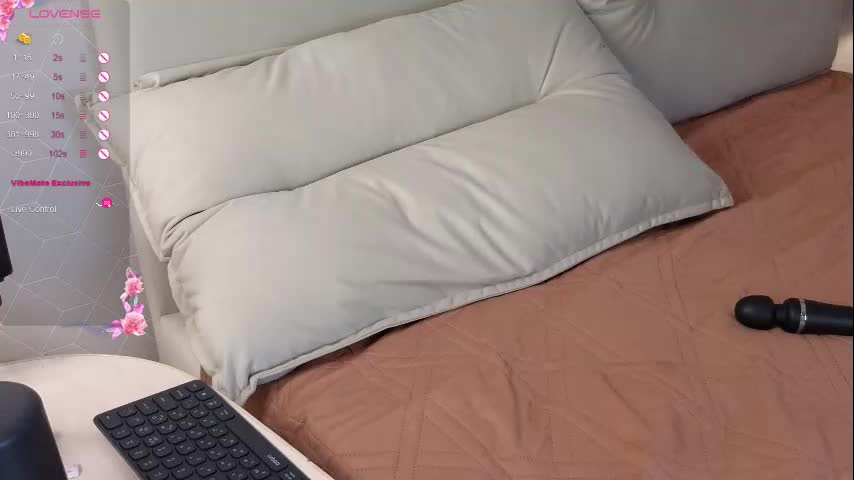 Brightrays__ Cam Show Recorded 2025-04-19