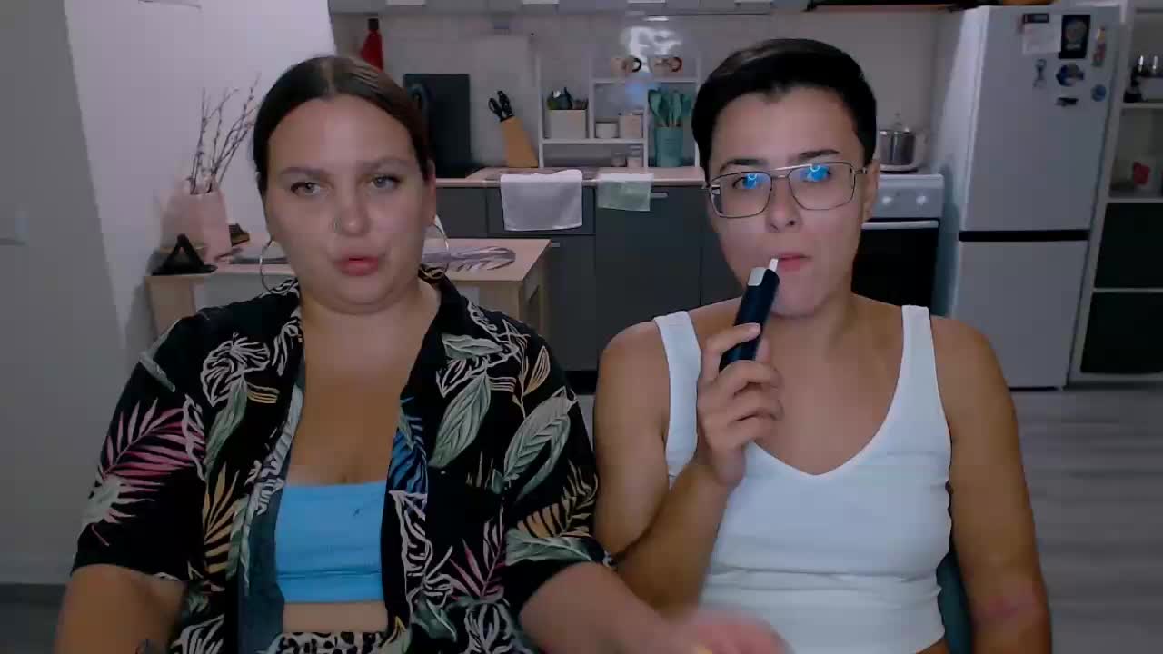 Dreamteamgirls Cam Show Recorded 2025-04-19