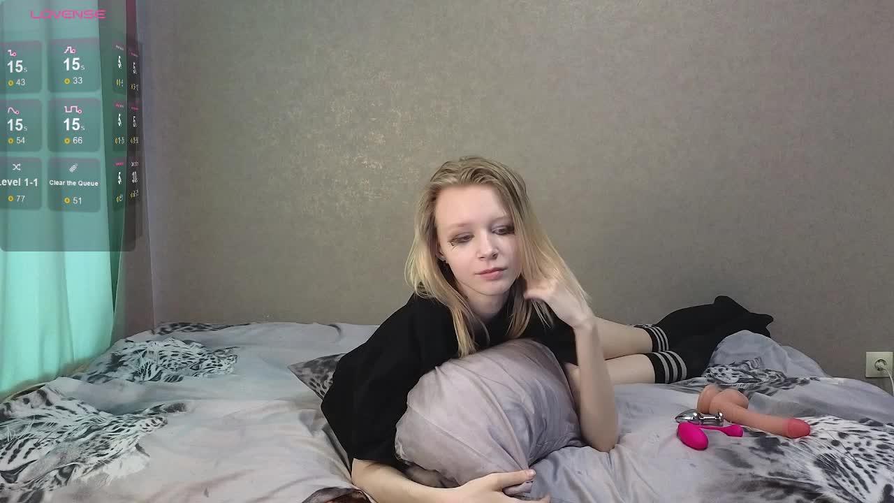 White-snow Cam Show Recorded 2025-04-19
