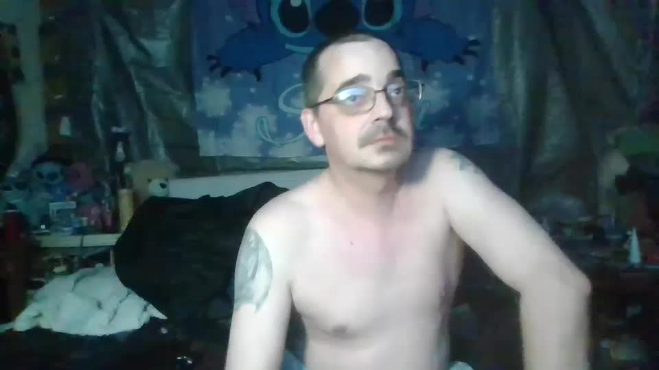 Stitchsunshine85 Cam Show Recorded 2025-04-19