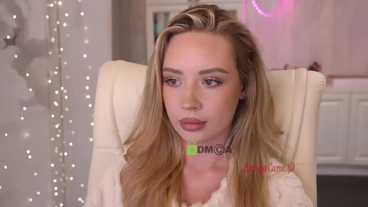 AnnaPopy Cam Show Recorded 2025-04-19