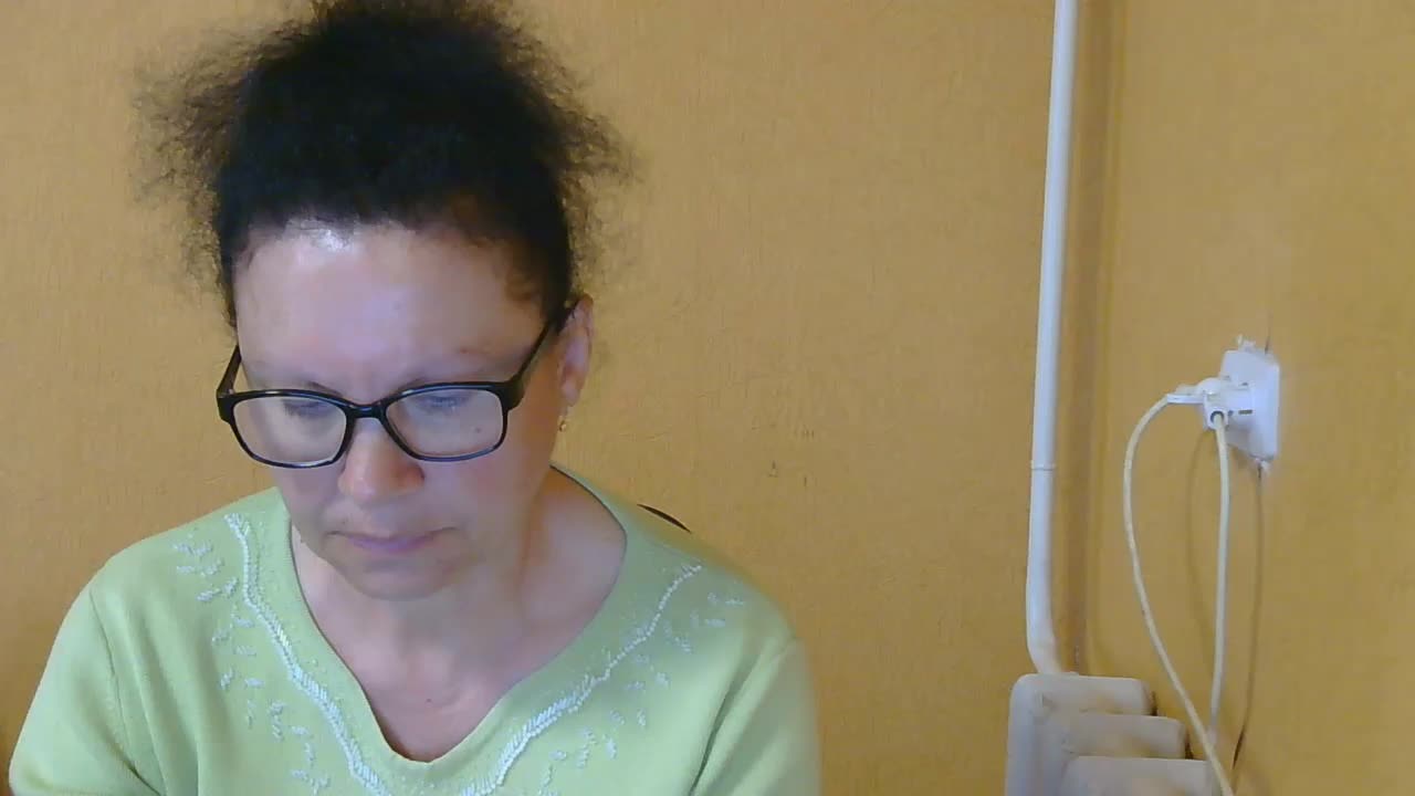 Liddia Cam Show Recorded 2025-04-19