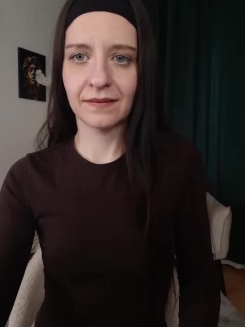BellaTasty Cam Show Recorded 2025-04-19