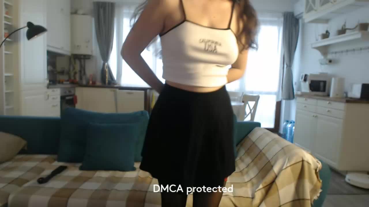 Adorable_me Cam Show Recorded 2025-04-20
