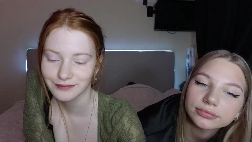 Miakeler Cam Show Recorded 2025-04-20