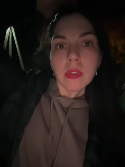 Vika19981 Cam Show Recorded 2025-04-20