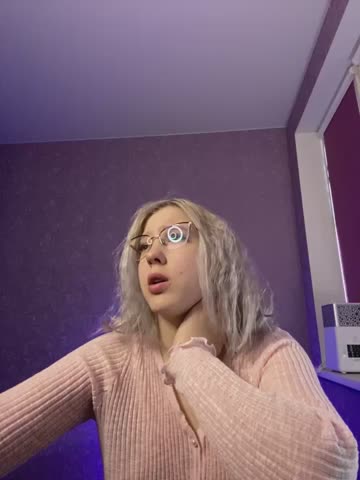 HotBrandyX Cam Show Recorded 2025-04-20