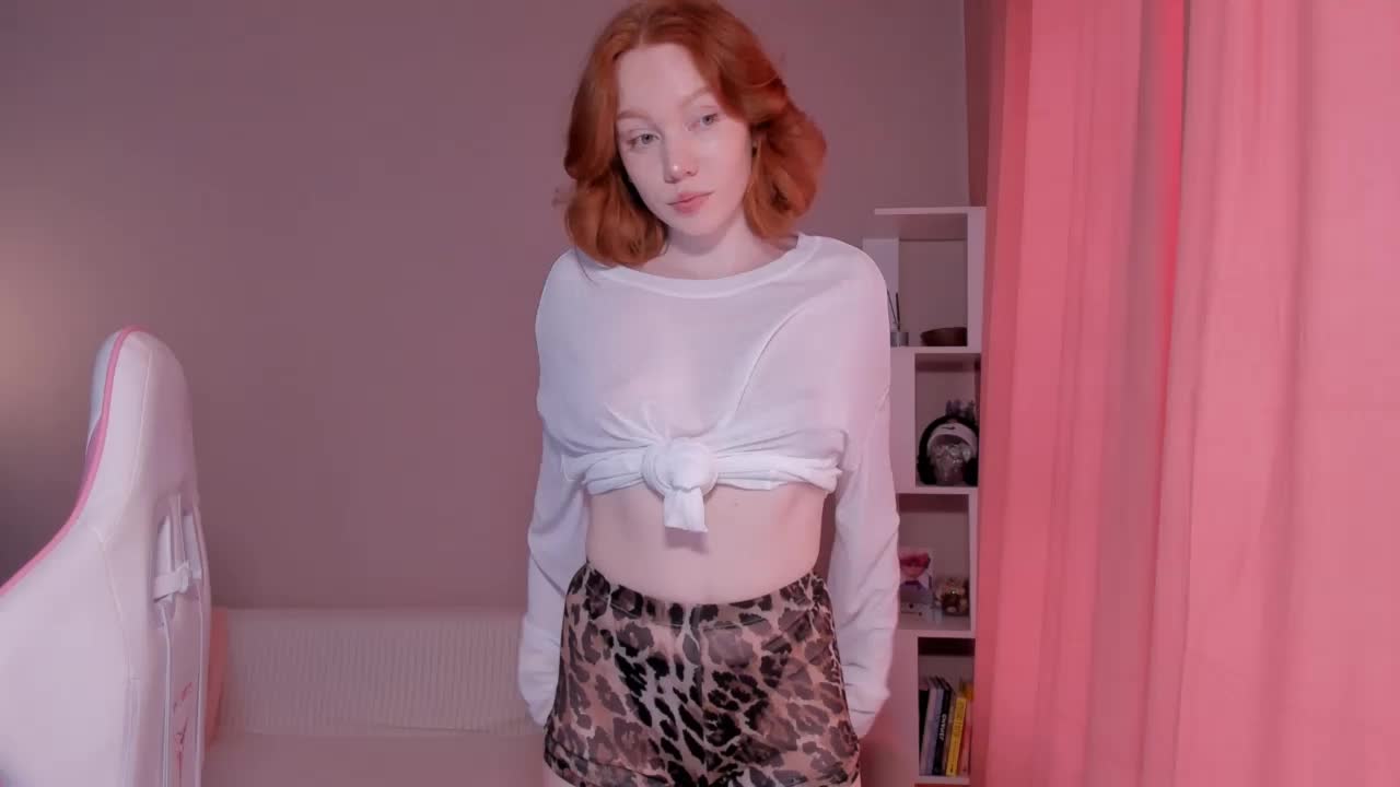 Elliebell Cam Show Recorded 2025-04-20