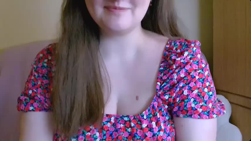 ChubbyMaia Cam Show Recorded 2025-04-20