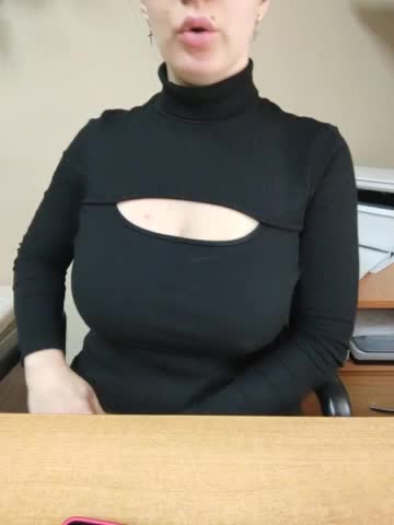Mandarinka8 Cam Show Recorded 2025-04-20