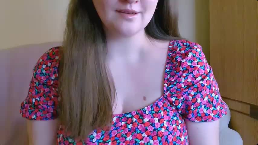 ChubbyMaia Cam Show Recorded 2025-04-20