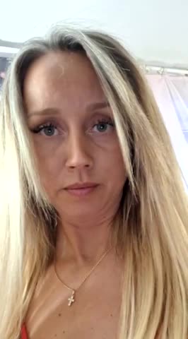 B_l_o_n_d_i_n_k_a Cam Show Recorded 2025-04-20