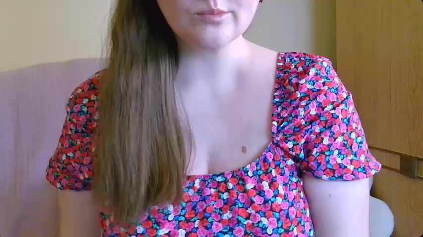 ChubbyMaia Cam Show Recorded 2025-04-20