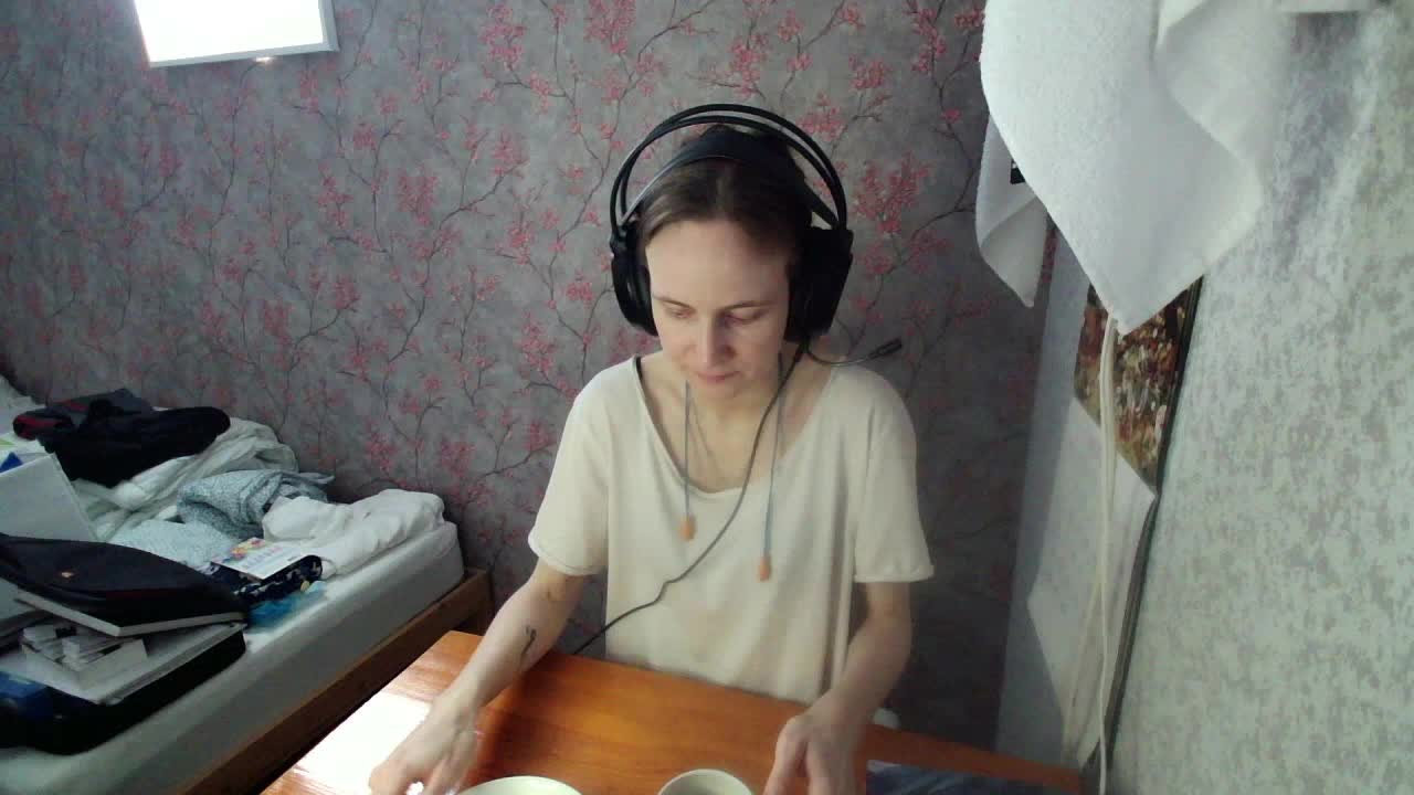 Magretta_Dering Cam Show Recorded 2025-04-21
