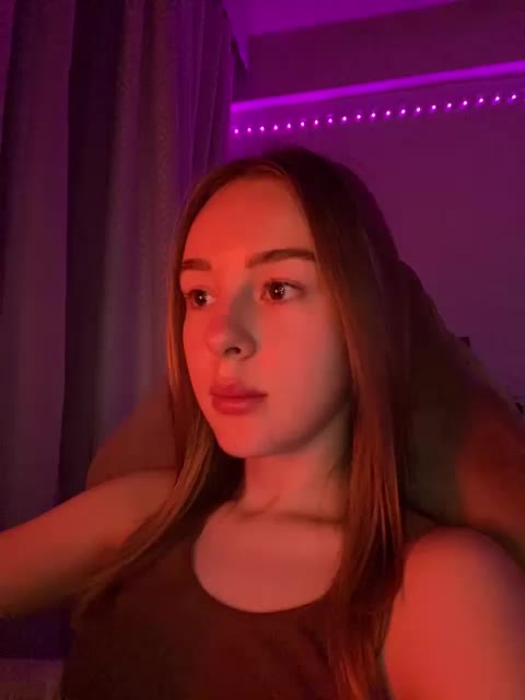 Nestyzz Cam Show Recorded 2025-04-21
