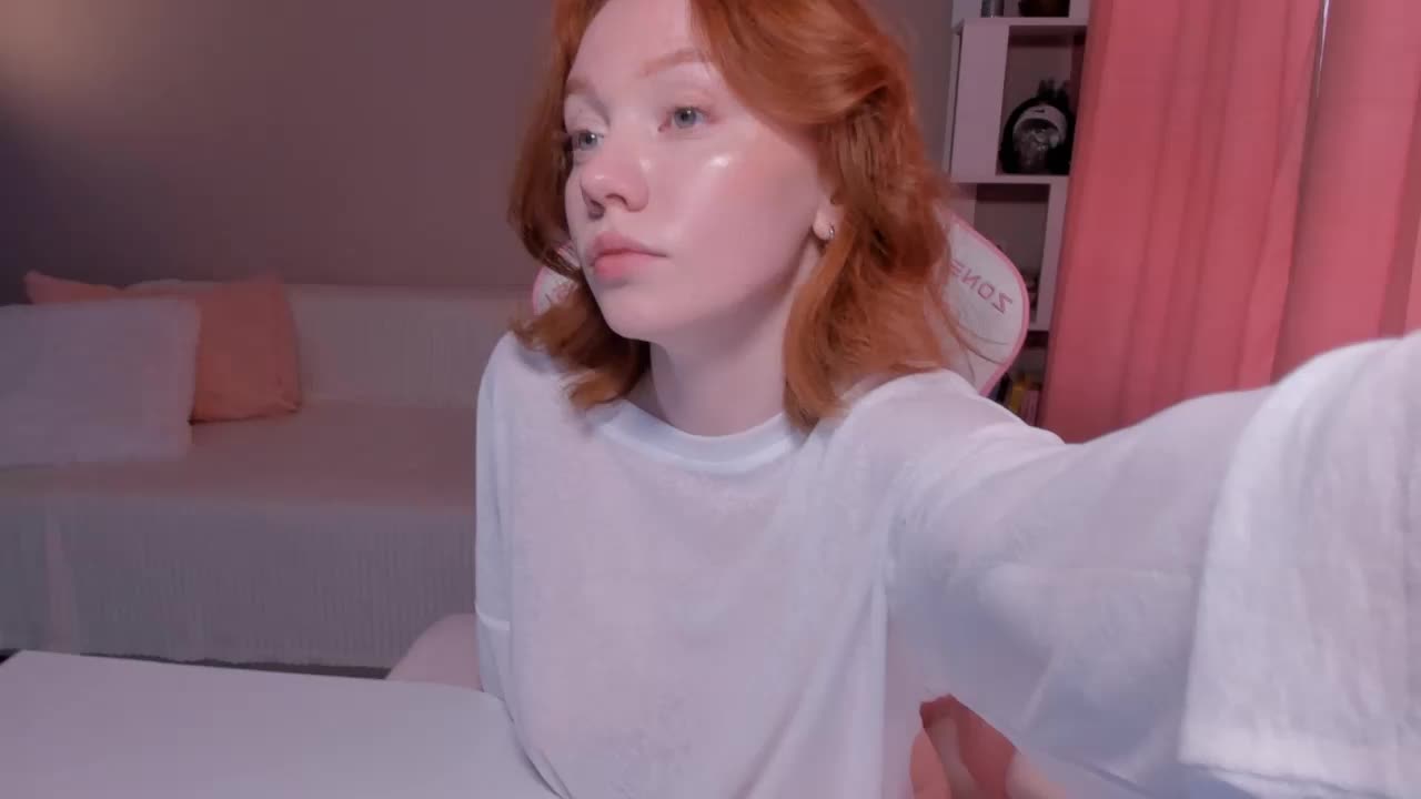 Elliebell Cam Show Recorded 2025-04-21