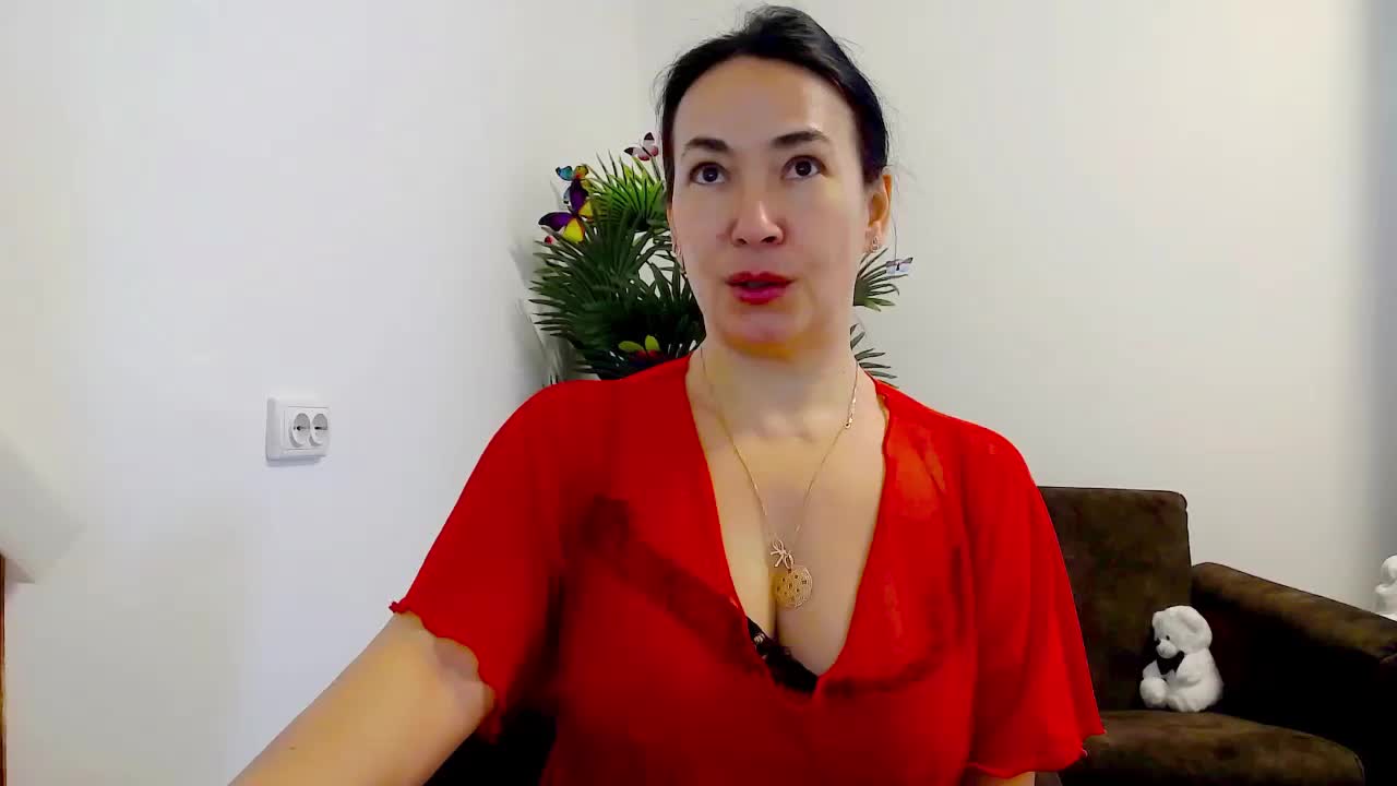 LesoleiLika Cam Show Recorded 2025-04-21