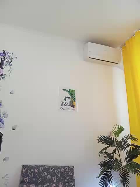 VikkyDream Cam Show Recorded 2025-04-21