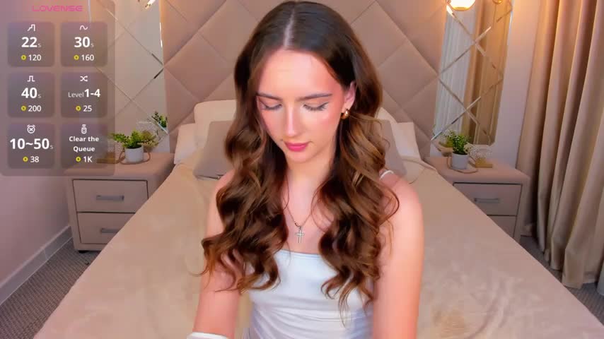 Elsa_Carterr Cam Show Recorded 2025-04-21