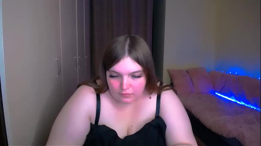 Emma_dorn Cam Show Recorded 2025-04-22