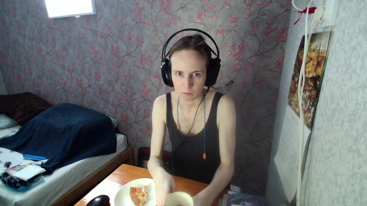 Magretta_Dering Cam Show Recorded 2025-04-22