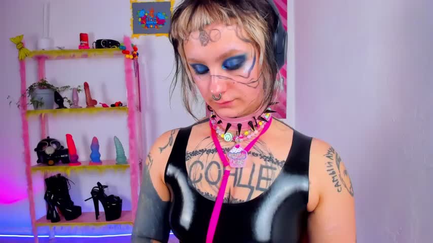 Lady_sontse_ Cam Show Recorded 2025-04-22