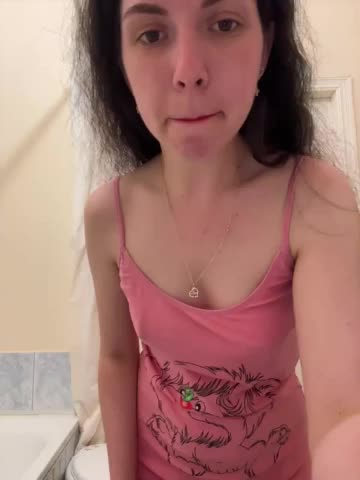 Vika19981 Cam Show Recorded 2025-04-22