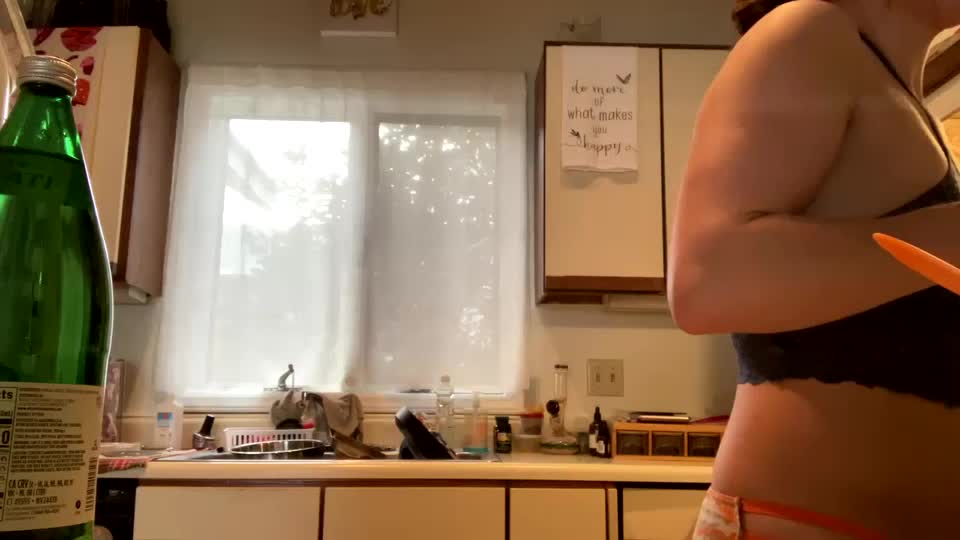 Sweet_truffle Cam Show Recorded 2025-04-22