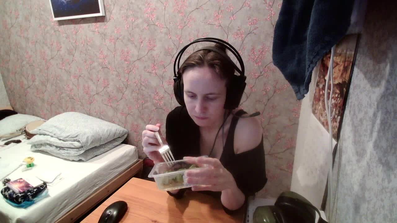Magretta_Dering Cam Show Recorded 2025-04-22