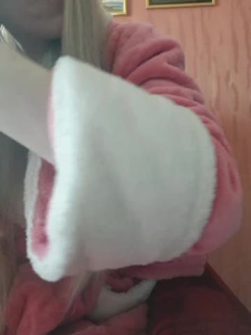 Xo4y-Tpax Cam Show Recorded 2025-04-22