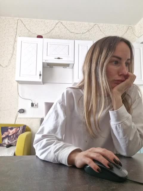 MarysiaXXXX Cam Show Recorded 2025-04-22