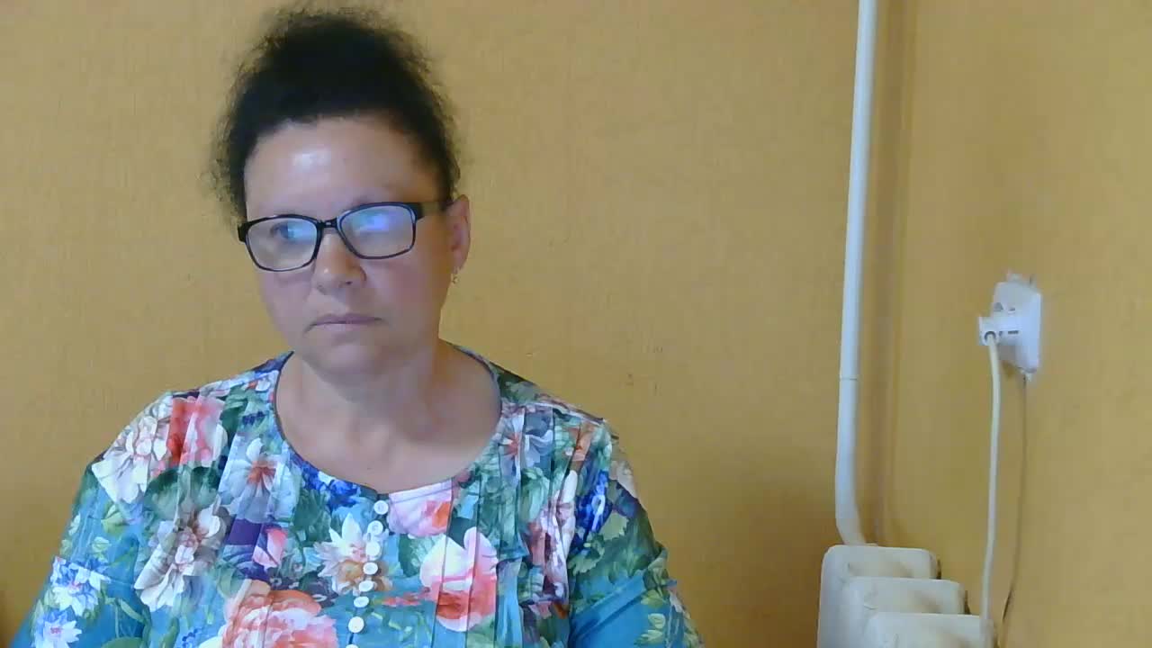 Liddia Cam Show Recorded 2025-04-22