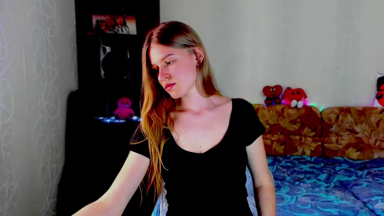 LunaEvan Cam Show Recorded 2025-04-22