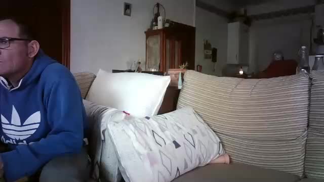 Lolahueso Cam Show Recorded 2025-04-22