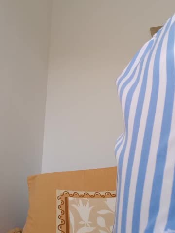 LeonaCrystal Cam Show Recorded 2025-04-23